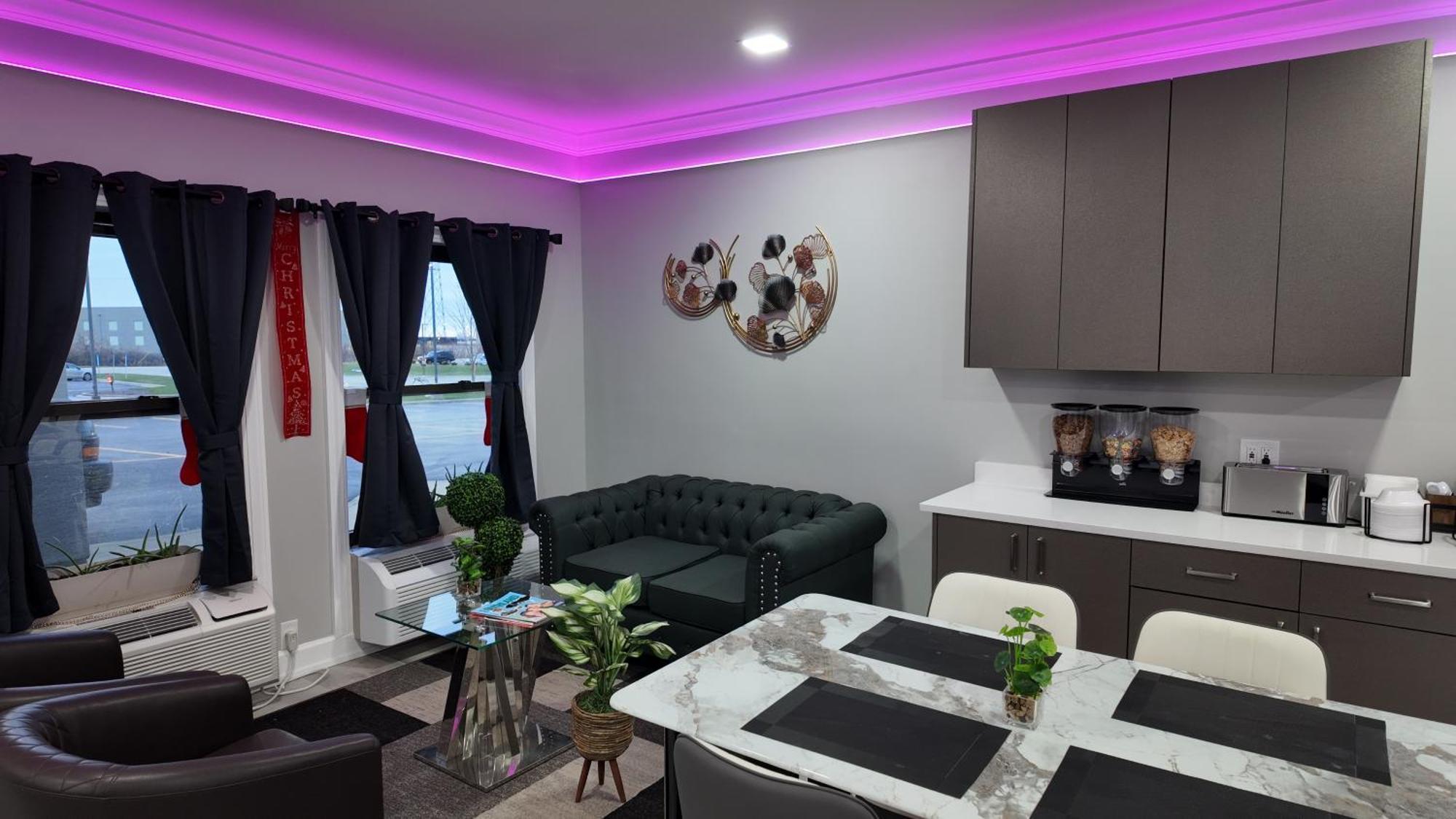 מלון Super 8 By Wyndham Hampshire Il מראה חיצוני תמונה